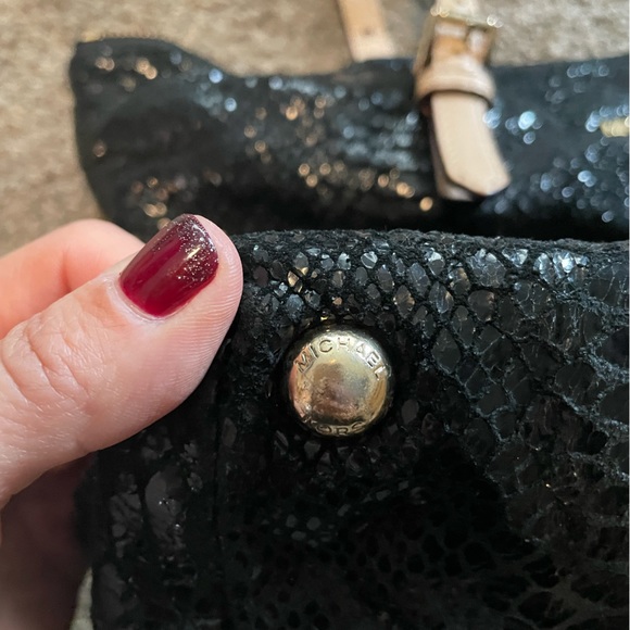 Michael Kors purse - Picture 7 of 16